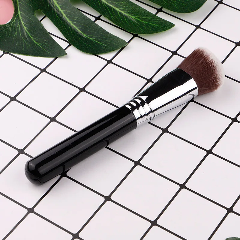 famous brand Bevel angle Foundation make-up full coverage kabuki Foundation Brush Professional cosmetician Beauty Tool Brush
famous brand Bevel angle Foundation make-up full coverage kabuki Foundation Brush Professional cosmetician Beauty Tool Brush