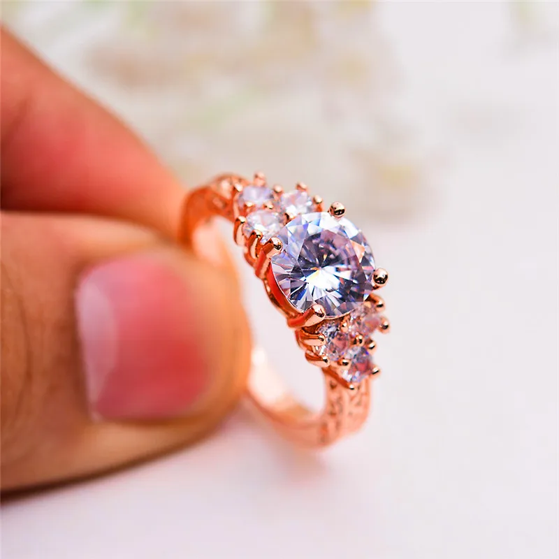 Luxury Female Big Oval Wedding Ring Fashion Crystal Rose Gold Zircon Ring Promise Love Engagement Rings For Women
Luxury Female Big Oval Wedding Ring Fashion Crystal Rose Gold Zircon Ring Promise Love Engagement Rings For Women