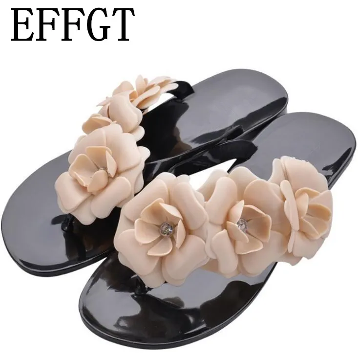EFFGT 2018 Summer New Fashion Women Slippers Sweet flowers Flat Flip Flops Bohemian Gladiator Casual Slippers Beach Slippers
EFFGT 2018 Summer New Fashion Women Slippers Sweet flowers Flat Flip Flops Bohemian Gladiator Casual Slippers Beach Slippers