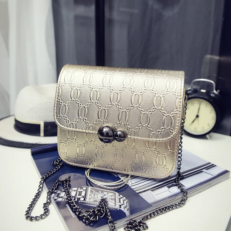New Design Embossed Mini Crossbody Bag Small Clutch Patent PU Leather Mini Shoulder Messenger Bags Solid Chain Bag Female Bolsas
New Design Embossed Mini Crossbody Bag Small Clutch Patent PU Leather Mini Shoulder Messenger Bags Solid Chain Bag Female Bolsas