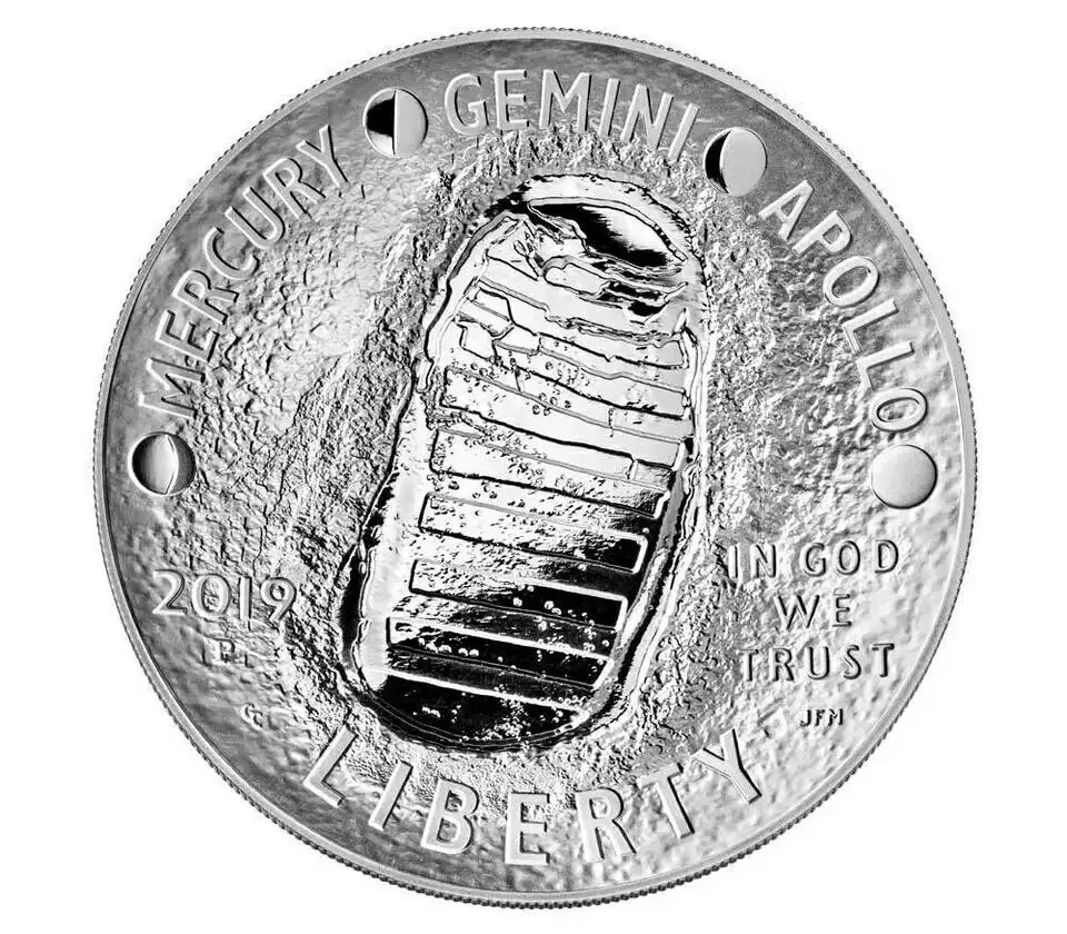 American Apollo Silver Coin For The Earth to The Moon The First Step coins Souvenirs
American Apollo Silver Coin For The Earth to The Moon The First Step coins Souvenirs