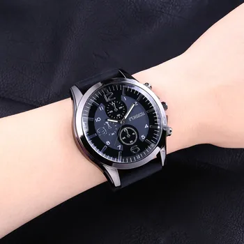 2019 Men's Quartz WatchFashion Silicone Belt Wristwatch Life Waterproof Distinguished Watches clock Relogio Masculino Drop.4.2 
2019 Men's Quartz WatchFashion Silicone Belt Wristwatch Life Waterproof Distinguished Watches clock Relogio Masculino Drop.4.2
