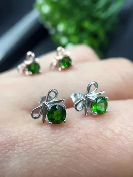 Fashion natural green diopside stud earrings Natural gemstone earrings Elegant bowknot S925 silver women girl party fine jewelry
Fashion natural green diopside stud earrings Natural gemstone earrings Elegant bowknot S925 silver women girl party fine jewelry
