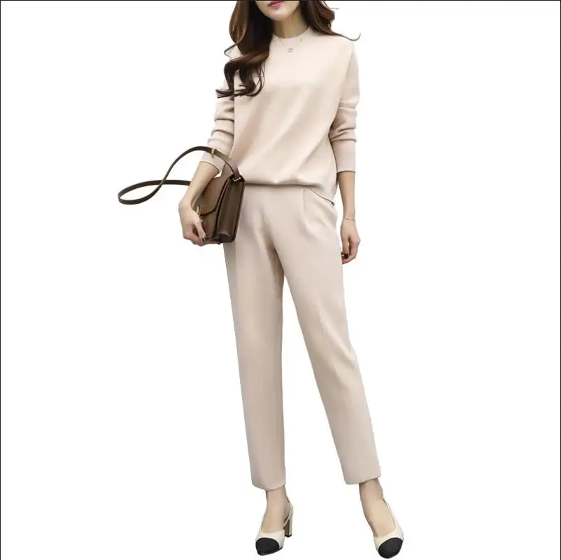 2017 Spring New Women knitting suits women's Solid color Knitted long sleeve T-shirt + haroun pants Size S-XL
2017 Spring New Women knitting suits women's Solid color Knitted long sleeve T-shirt + haroun pants Size S-XL