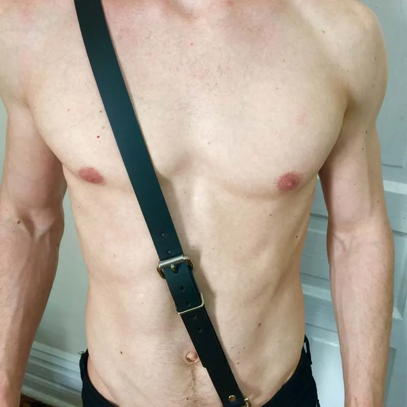 Leather Harness Belt Men Designer Belts Punk Adjustable Men Sexy Garter Belt New Fashion Sexy Men Punk Nightclub Leather Belts
Leather Harness Belt Men Designer Belts Punk Adjustable Men Sexy Garter Belt New Fashion Sexy Men Punk Nightclub Leather Belts