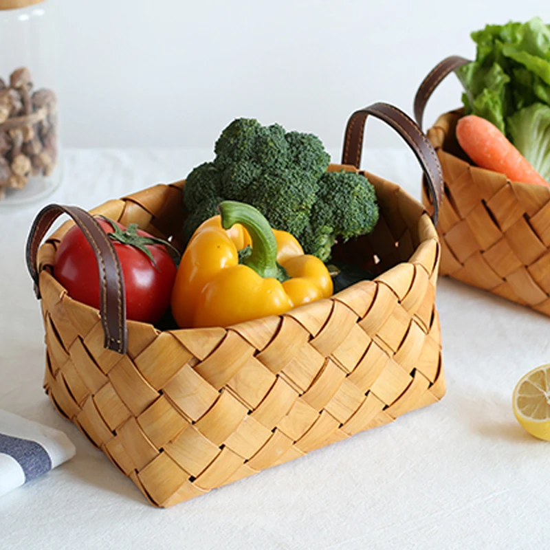 Japanese pastoral handmade wood chip woven bread basket storage blue fruit with handle wooden furniture home storage basket
Japanese pastoral handmade wood chip woven bread basket storage blue fruit with handle wooden furniture home storage basket