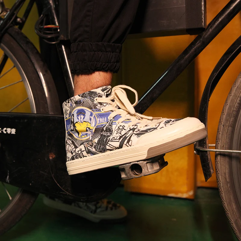 IDX Hongkong chinese culture graffiti fashion original comfortable kongfu work shoes man
IDX Hongkong chinese culture graffiti fashion original comfortable kongfu work shoes man
