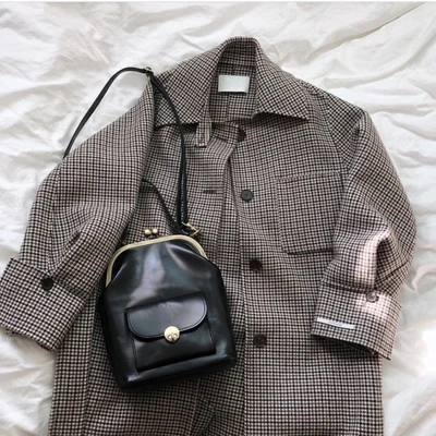New Vintage pu Leather Shell Women Shoulder Bag Luxury Brand Bag Women Messenger bag Famous Designer Brand Women Crossbody bag
New Vintage pu Leather Shell Women Shoulder Bag Luxury Brand Bag Women Messenger bag Famous Designer Brand Women Crossbody bag