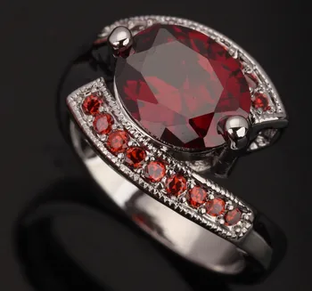 Reduction In Price Fine Red Garnet Silver Plated Argent Party Jewelry Size 6 / 7 / 8 / 9 S0343
Reduction In Price Fine Red Garnet Silver Plated Argent Party Jewelry Size 6 / 7 / 8 / 9 S0343