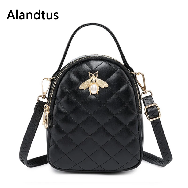 Alandtus Little Bee Women Mini Messenger Bag Fashion Small Crossbody Bag For Teenager Girl Leather Shoulder Bag Ladies Handbags
Alandtus Little Bee Women Mini Messenger Bag Fashion Small Crossbody Bag For Teenager Girl Leather Shoulder Bag Ladies Handbags