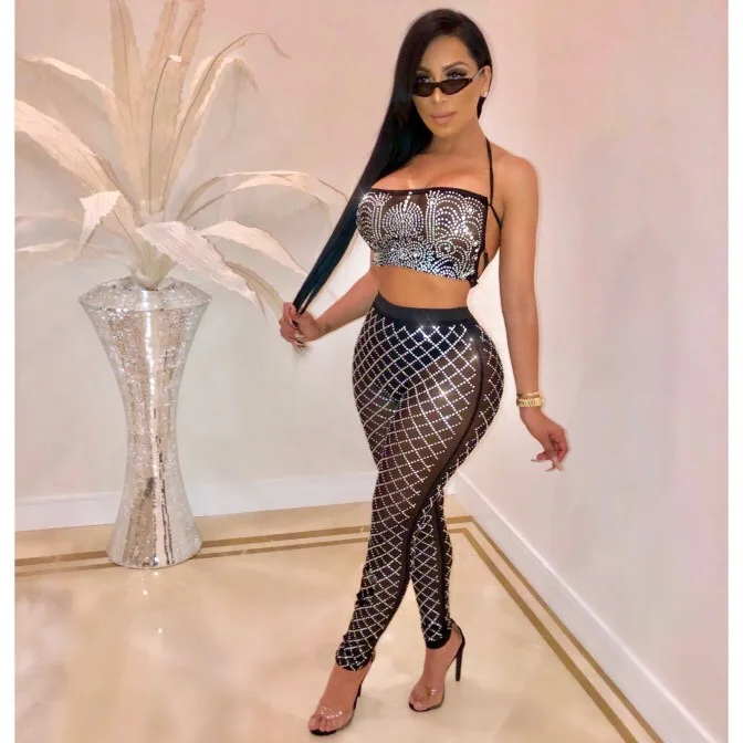 Sexy 2 Pieces Set Halter Crop Tops Backless with Bodycon Pants Trousers Clubwear Diamond Nightclub Thin Two Piece Set Tight Suit
Sexy 2 Pieces Set Halter Crop Tops Backless with Bodycon Pants Trousers Clubwear Diamond Nightclub Thin Two Piece Set Tight Suit
