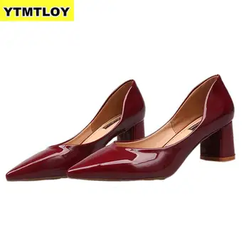 New Women Pumps Black High heels Lady Patent leather Thick with Autumn Pointed Single Shoes Female Sandals Luxury Square Heels
New Women Pumps Black High heels Lady Patent leather Thick with Autumn Pointed Single Shoes Female Sandals Luxury Square Heels