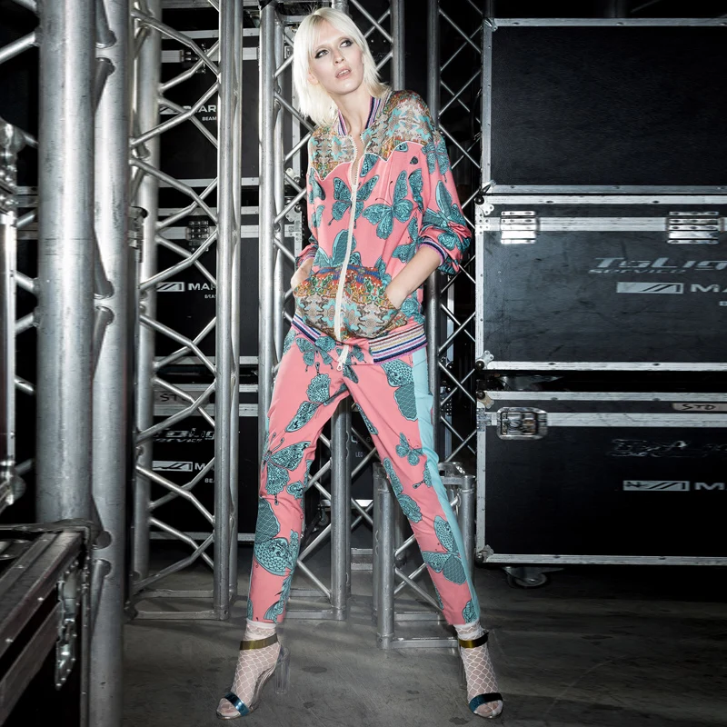 Milan Runway Designer Autumn Party Workplace Sexy Butterfly Print Boho Coat Vintage Elegant Chic Stretch Long Pants Women'S Sets
Milan Runway Designer Autumn Party Workplace Sexy Butterfly Print Boho Coat Vintage Elegant Chic Stretch Long Pants Women'S Sets