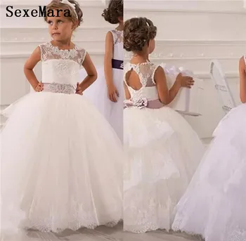 New Flower Girls Dresses Little Girl Formal Gown With Sheer Neckline Lace Jewel Bow Appliques Sequins Sash Tulle Custom Made
New Flower Girls Dresses Little Girl Formal Gown With Sheer Neckline Lace Jewel Bow Appliques Sequins Sash Tulle Custom Made