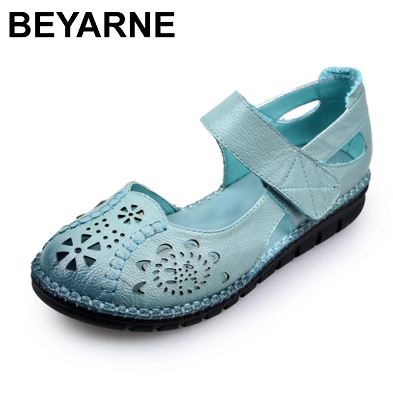 BEYARNE Summer New Soft Bottom Flat Genuine Leather Women Shoes Personality Hollow Women Sandals Retro Handmade Sandals sapato
BEYARNE Summer New Soft Bottom Flat Genuine Leather Women Shoes Personality Hollow Women Sandals Retro Handmade Sandals sapato
