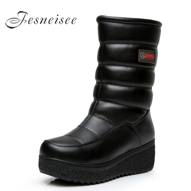 2019 New Winter Mid Calf Boots Women Genuine Leather Boots Wedges Round Toe Mid Heels Boots High Quality Shoes Size 34-41 M4.0
2019 New Winter Mid Calf Boots Women Genuine Leather Boots Wedges Round Toe Mid Heels Boots High Quality Shoes Size 34-41 M4.0
