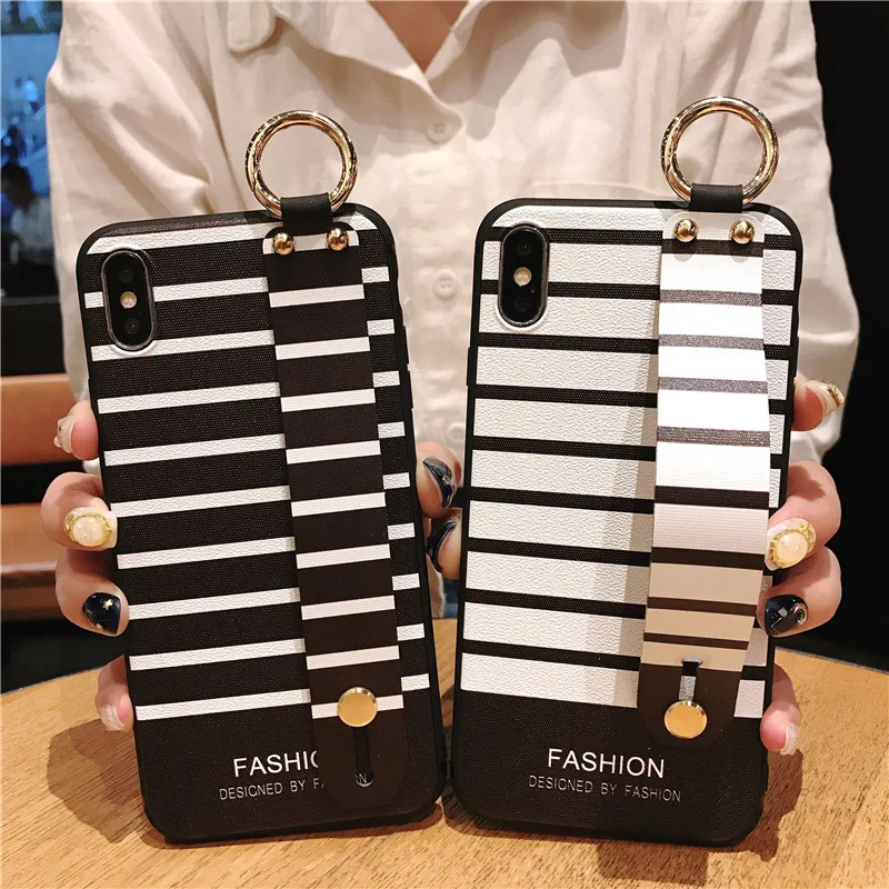 Phone Holder Case For Samsung Galaxy Note 8 9 S8 S9 S10 Plus S10e A30 A40 A50 A60 A70 Flower Soft TPU Wrist Strap Cover A10 M20
Phone Holder Case For Samsung Galaxy Note 8 9 S8 S9 S10 Plus S10e A30 A40 A50 A60 A70 Flower Soft TPU Wrist Strap Cover A10 M20