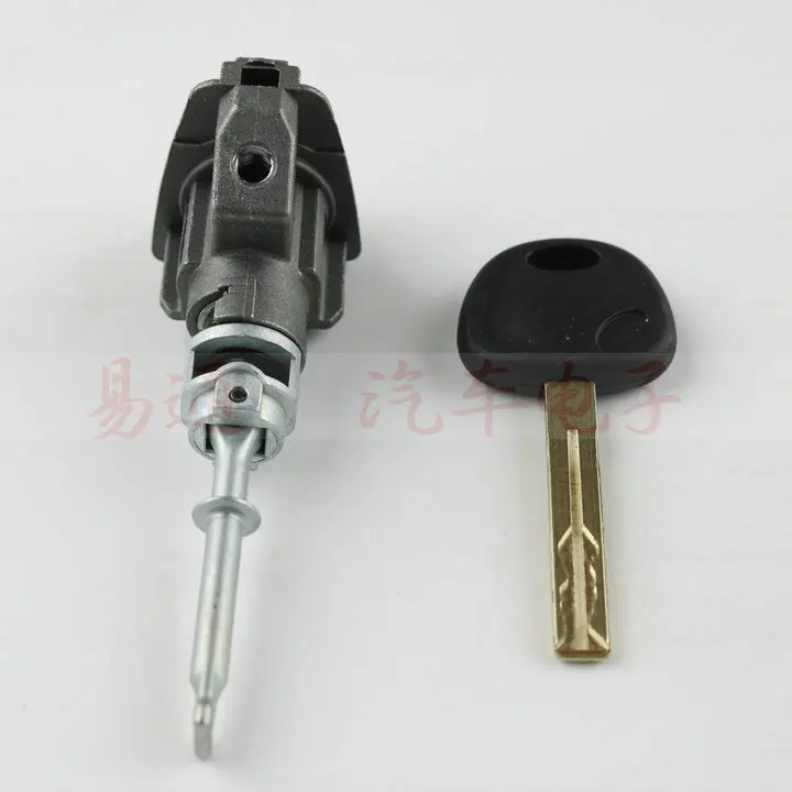 KIA SPORTAGE R left front door Lock Auto Car Practice Lock Cylinder With Black Car Key Locksmith Tools Training Car Lock
KIA SPORTAGE R left front door Lock Auto Car Practice Lock Cylinder With Black Car Key Locksmith Tools Training Car Lock