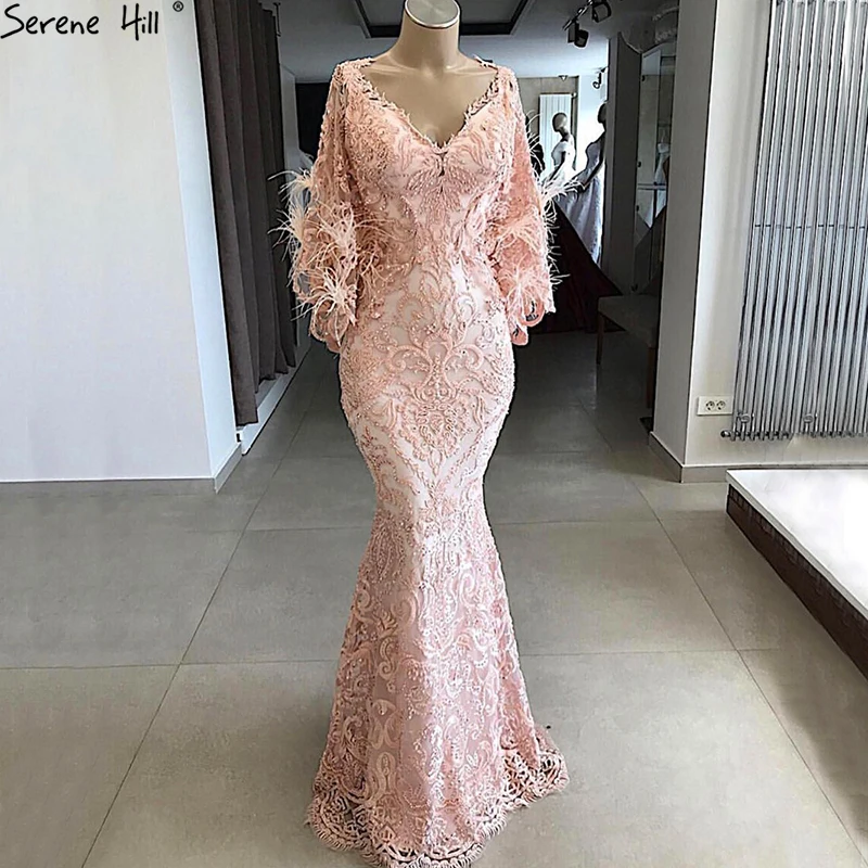 Pink Feathers Lace V-Neck Mermaid Evening Dresses 2019 Long Sleeves Sexy Fashion Fromal Evening Dresses BLA6602
Pink Feathers Lace V-Neck Mermaid Evening Dresses 2019 Long Sleeves Sexy Fashion Fromal Evening Dresses BLA6602