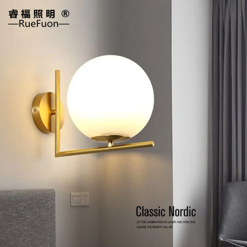 Nordic small pure copper chandelier simple bedroom lamp glass ball personality dining room lamp copper bar lamp
Nordic small pure copper chandelier simple bedroom lamp glass ball personality dining room lamp copper bar lamp