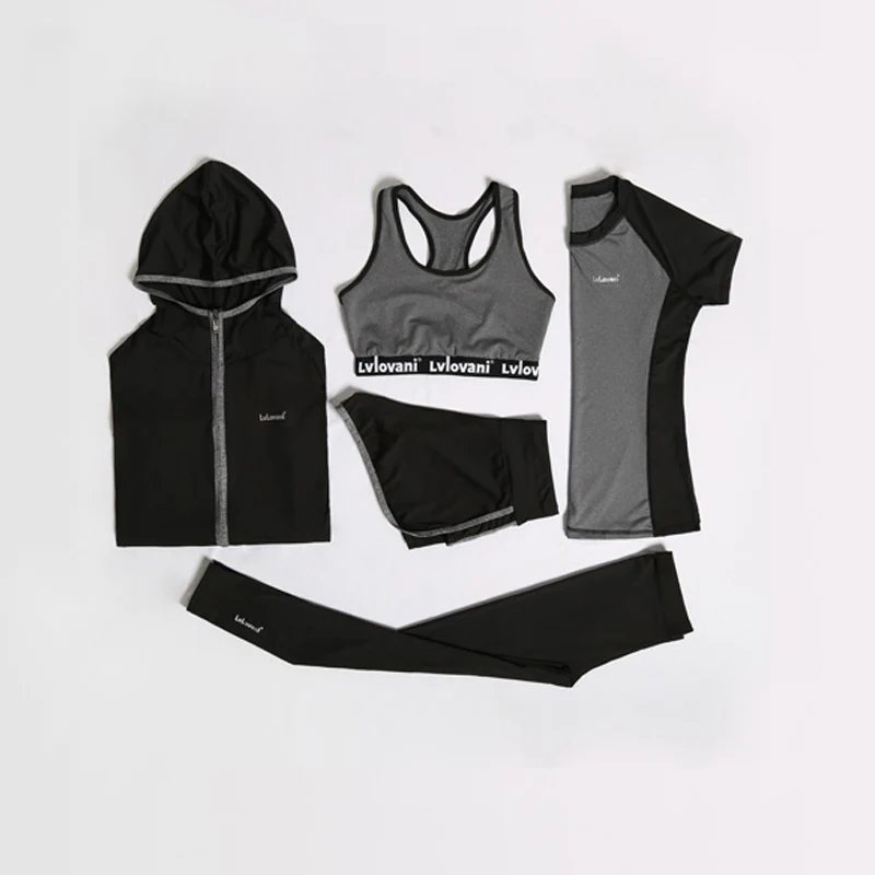 2018 New Women Yoga Set Plus Size 5 Pcs Zipper Jacket Sport Bra Yoga Shirt Running Pants Short Sport Suit Breathable Gym Clothes
2018 New Women Yoga Set Plus Size 5 Pcs Zipper Jacket Sport Bra Yoga Shirt Running Pants Short Sport Suit Breathable Gym Clothes