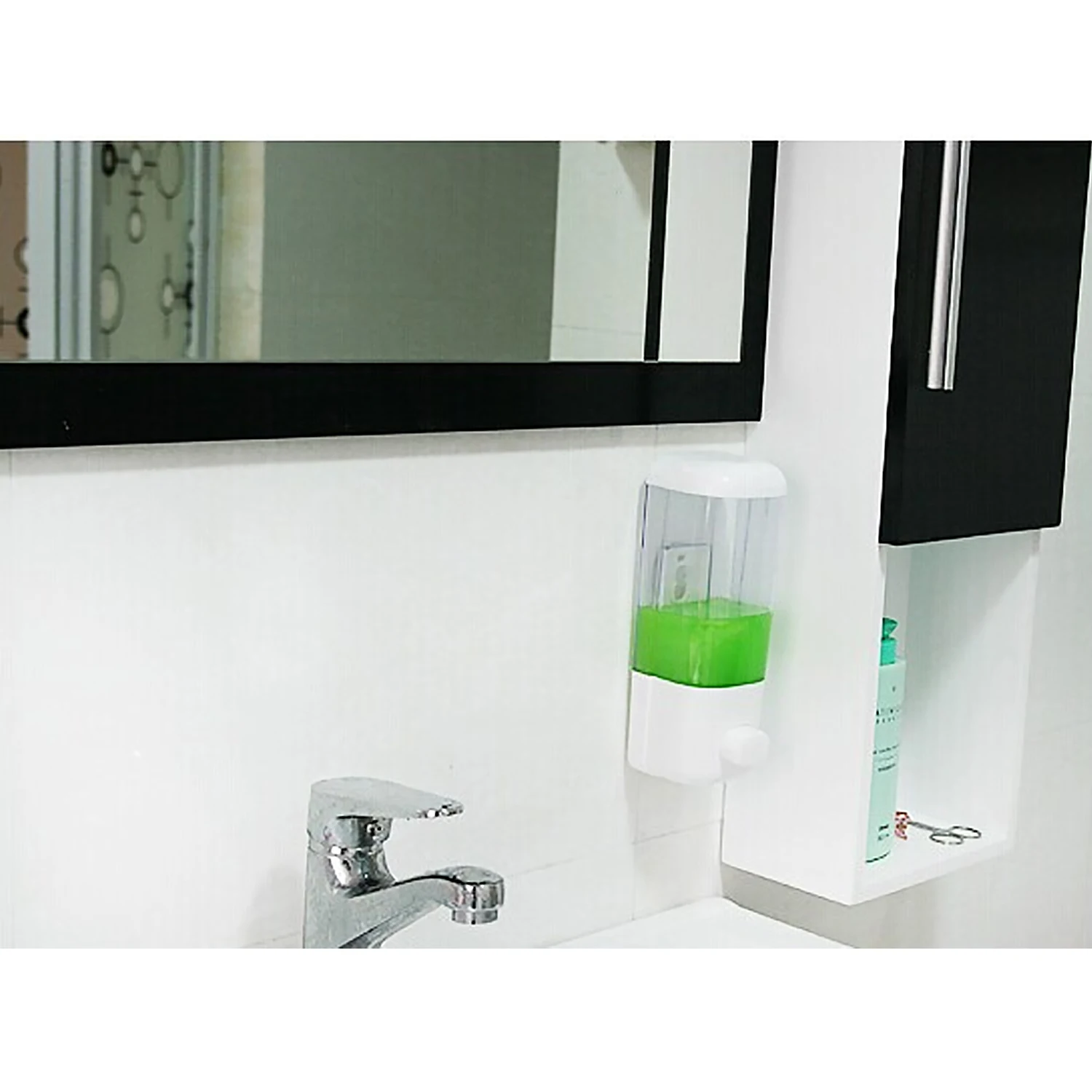 Behogar 500ml 17oz Wall-Mounted Manual Soap Shampoo Holder Dispensing Dispenser with Suction Cup for Kitchen Sink Bathroom White
Behogar 500ml 17oz Wall-Mounted Manual Soap Shampoo Holder Dispensing Dispenser with Suction Cup for Kitchen Sink Bathroom White
