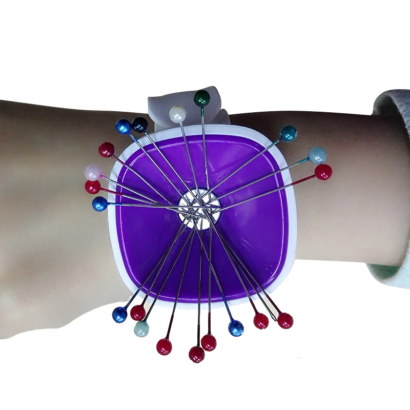 1Pcs Random Color Wrist Magnetic Sewing Needles Box Creative Portable Needles Storage Sewing Tools DIY Needlework Bead pin Boxes
1Pcs Random Color Wrist Magnetic Sewing Needles Box Creative Portable Needles Storage Sewing Tools DIY Needlework Bead pin Boxes