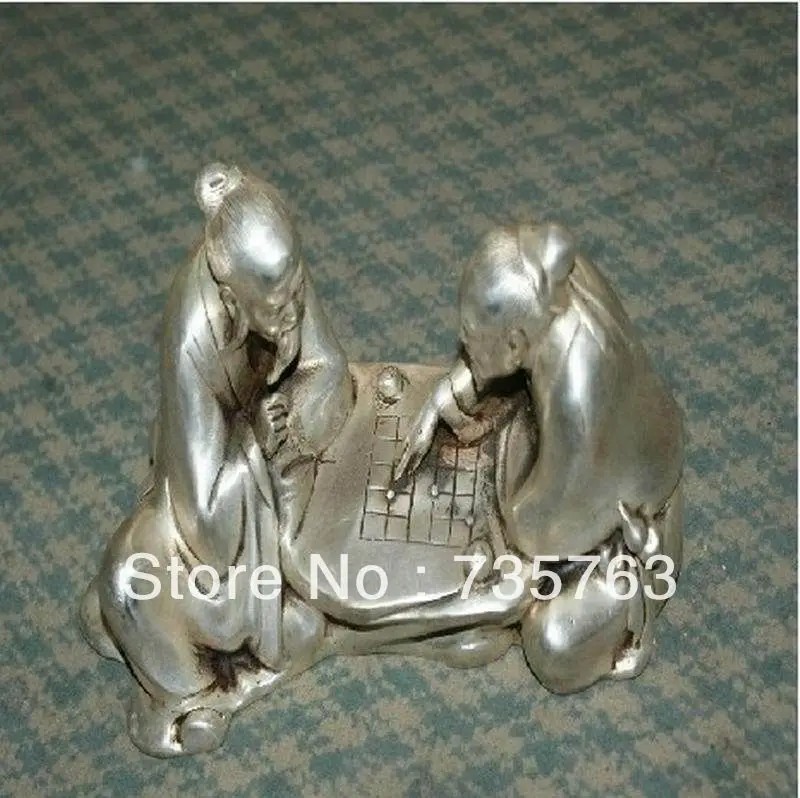 00469 Rare Tibet silver ancient elder play chess statue 
00469 Rare Tibet silver ancient elder play chess statue