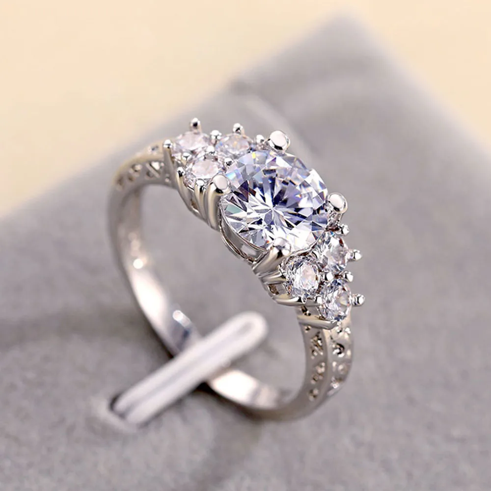 IPARAM Luxury Zircon Wedding Ring 2019 Silver Geometric Bridal Wedding Engagement Jewelry Ring
IPARAM Luxury Zircon Wedding Ring 2019 Silver Geometric Bridal Wedding Engagement Jewelry Ring
