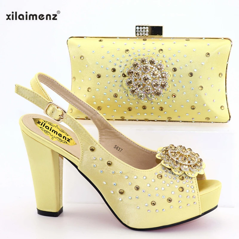 S637 38-42 RMB210 11CM