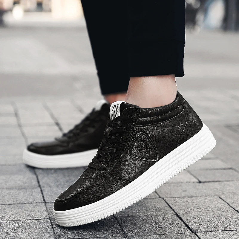 Men shoes 2018 new fashion casual students white board canvas shoes men trend of breathable men sneakers zapatos hombre 4
Men shoes 2018 new fashion casual students white board canvas shoes men trend of breathable men sneakers zapatos hombre 4