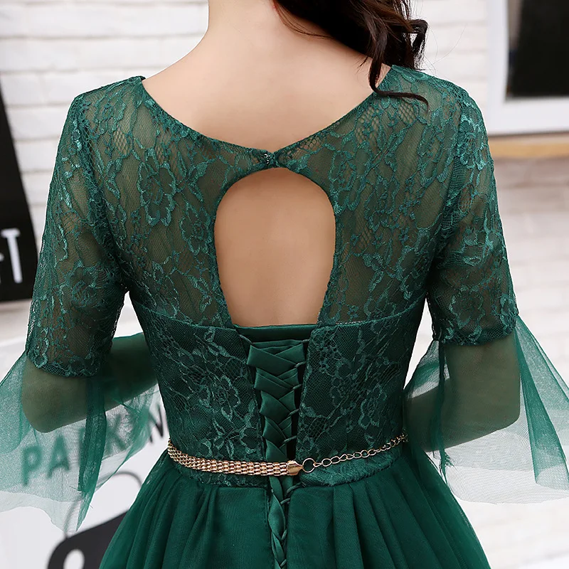 4466348567_1864637727