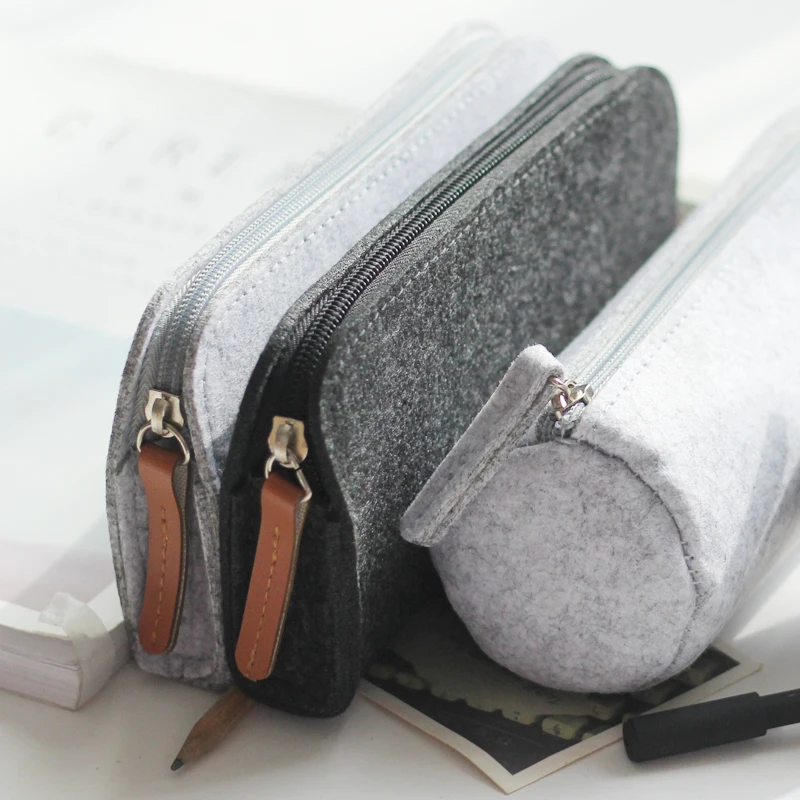 simple Large Capacity Felt pencil case Pencil Bag School Supplies kalem kutusu Stationery Gift Estuches penalty 3001
simple Large Capacity Felt pencil case Pencil Bag School Supplies kalem kutusu Stationery Gift Estuches penalty 3001
