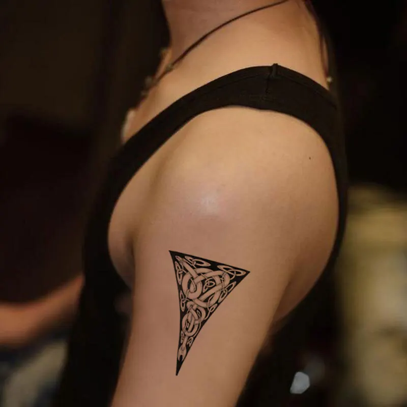 Triangle School Temporary Tattoo Sticker Waterproof Men Boys Shoulder Arm Fake Tattoos 10.5X6cm
Triangle School Temporary Tattoo Sticker Waterproof Men Boys Shoulder Arm Fake Tattoos 10.5X6cm