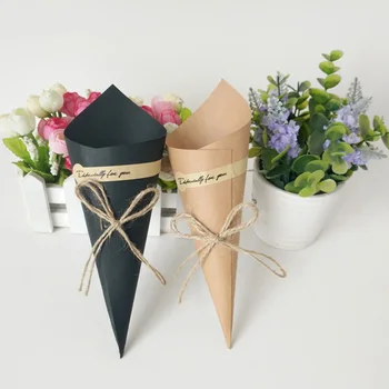 50sets Kraft Paper Folding Card Flower Cones Holder Wrapping Paper Paper Sticker Bouquet Handmade Crafts Cards for Wedding Party
50sets Kraft Paper Folding Card Flower Cones Holder Wrapping Paper Paper Sticker Bouquet Handmade Crafts Cards for Wedding Party