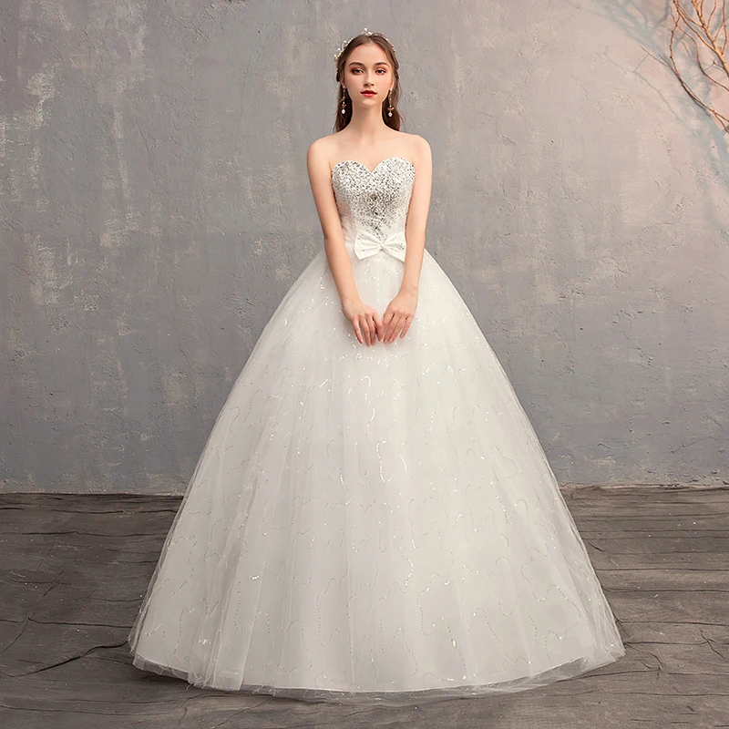 Фото 2019 классические кружевные бальные платья свадебные без бретелей Alibaba под заказ