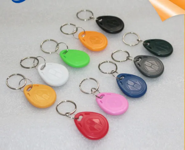 100pcs T5577 EM4305 Copy Rewritable Writable Rewrite Duplicate RFID Tag Can Copy EM4100 125khz card Proximity Token Keyfobs
100pcs T5577 EM4305 Copy Rewritable Writable Rewrite Duplicate RFID Tag Can Copy EM4100 125khz card Proximity Token Keyfobs