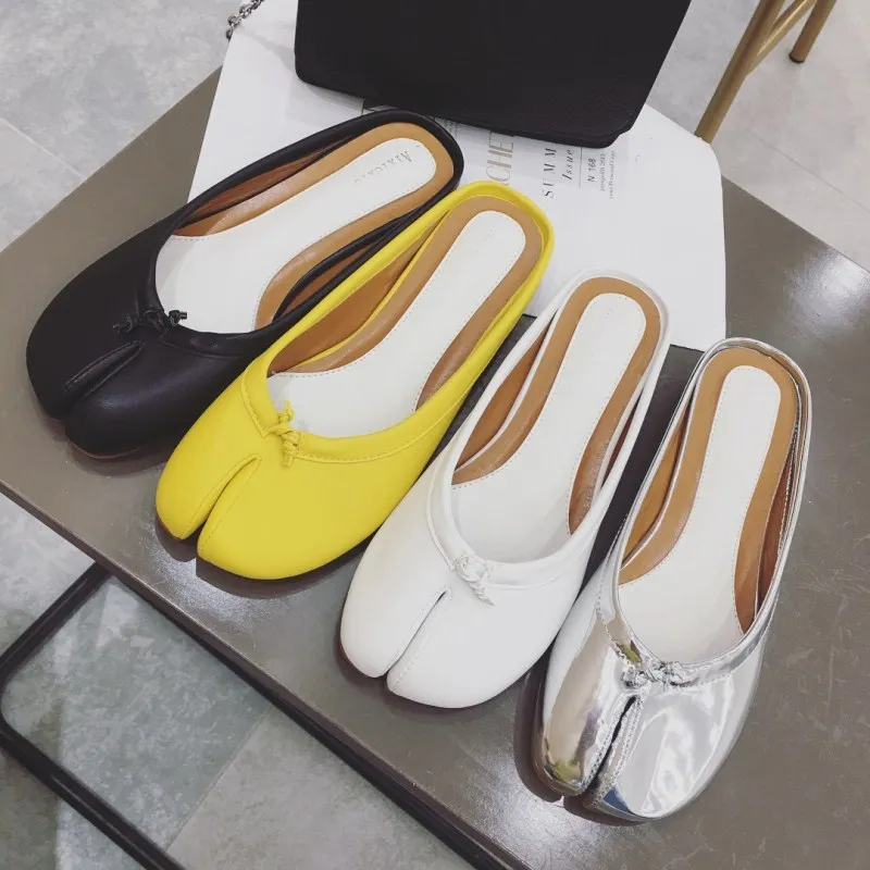 summer flat cloven toe mules women new soft leather split toe slippers lady shoes tabi ninja slides japan brand design flipflops
summer flat cloven toe mules women new soft leather split toe slippers lady shoes tabi ninja slides japan brand design flipflops