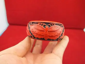 Exquisite Chinese Lacquer ware Butterfly Bracelet
Exquisite Chinese Lacquer ware Butterfly Bracelet