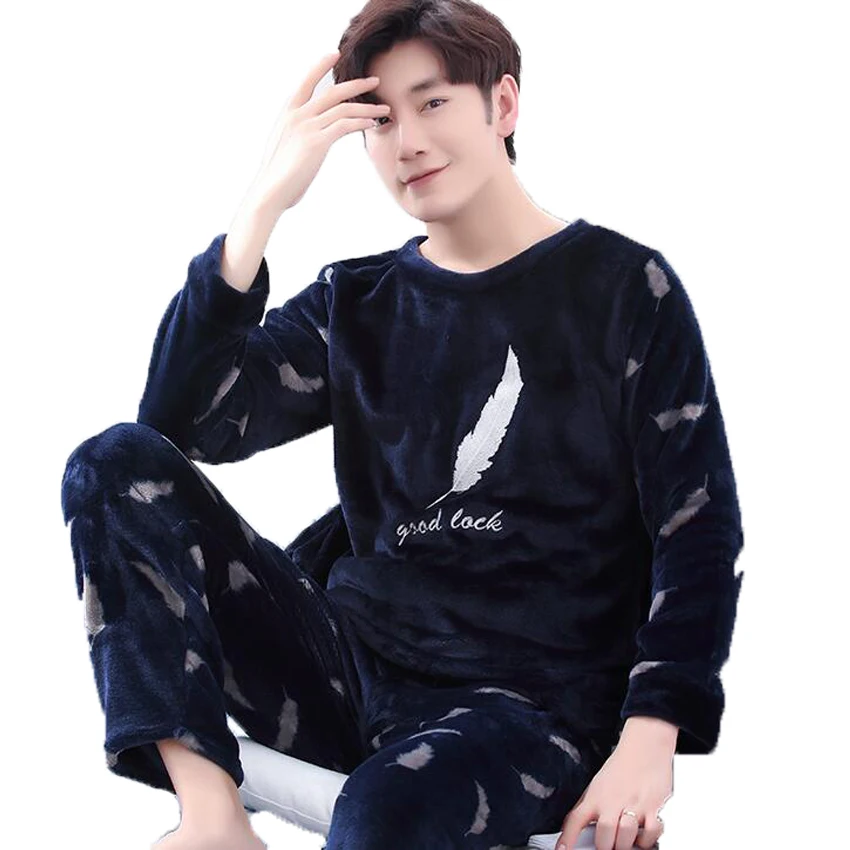 Winter Pajamas Men Long Sleeved Coral Fleece Warm Soft Flannel Pyjamas Mens Lounge Animal Pajama Set Sleepwear Sets Big Size 3XL
Winter Pajamas Men Long Sleeved Coral Fleece Warm Soft Flannel Pyjamas Mens Lounge Animal Pajama Set Sleepwear Sets Big Size 3XL