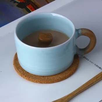 free shipping Jingdezhen ceramic gift cup No. 2 handmade blue and white porcelain lovers coffee animal cup
free shipping Jingdezhen ceramic gift cup No. 2 handmade blue and white porcelain lovers coffee animal cup