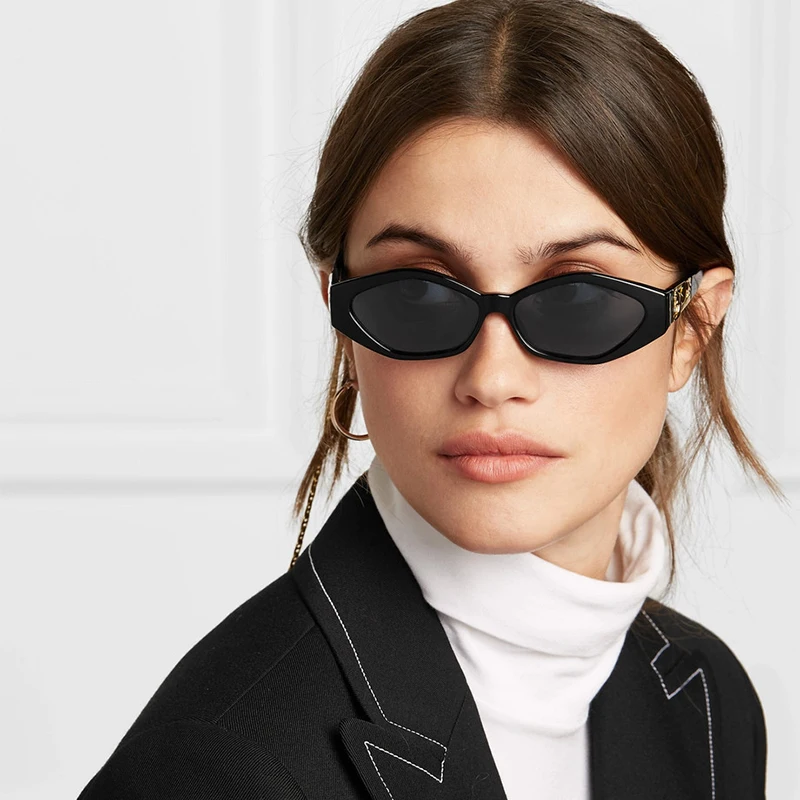 trendy sunglasses woman Retro vintage Brand black Polygonal sunglasses for women Transparent Men's Square Shades
trendy sunglasses woman Retro vintage Brand black Polygonal sunglasses for women Transparent Men's Square Shades