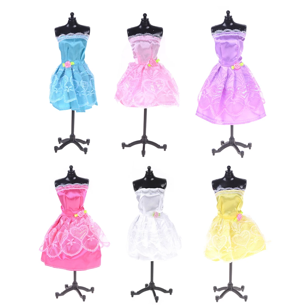 1PCS Fashion Princess Party Dress Gown For Doll Gifts Beautiful Party Fashion Dress For Clothes Evening Clothes
1PCS Fashion Princess Party Dress Gown For Doll Gifts Beautiful Party Fashion Dress For Clothes Evening Clothes