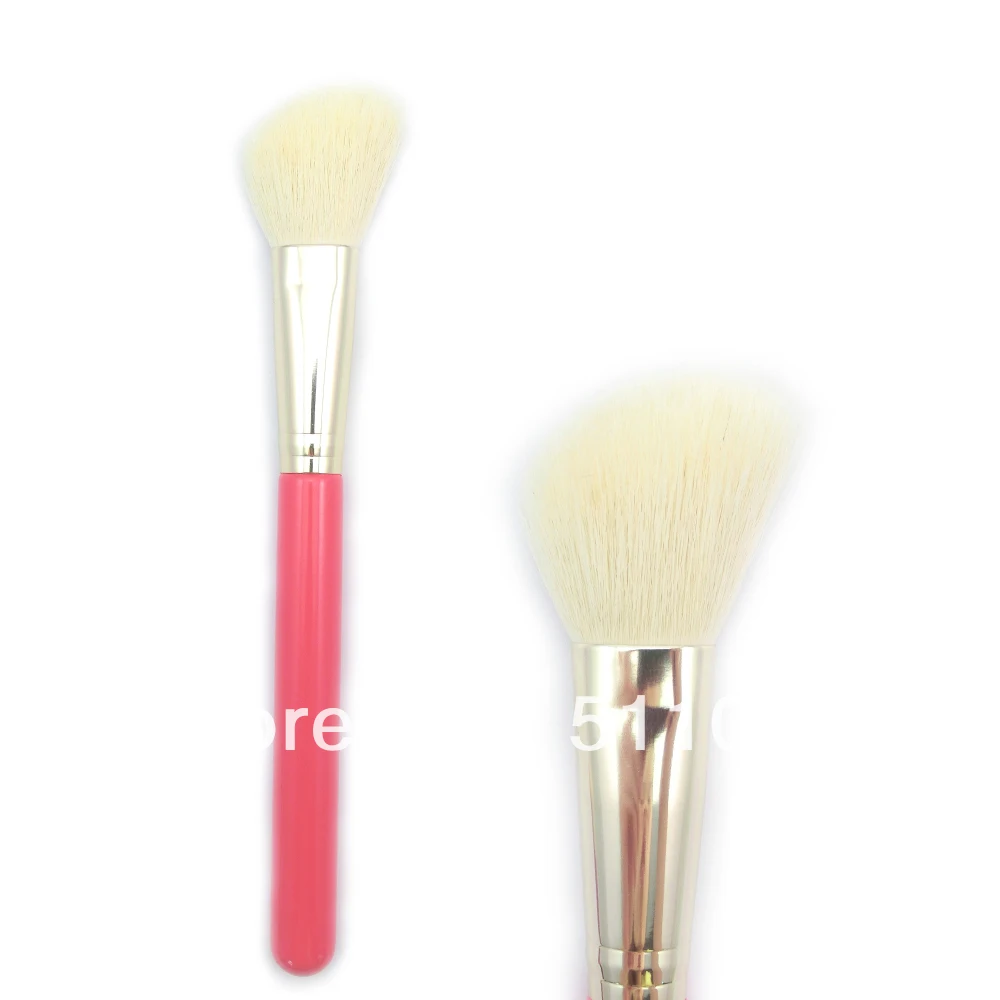F125 - Angle blush brush high quality free shipping whole sale New arrival HOT cosmetic Makeup Brush
F125 - Angle blush brush high quality free shipping whole sale New arrival HOT cosmetic Makeup Brush