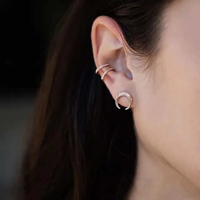 2019 High quality 925 sterling silver cute mini crescent tiny half moon shape stud earrings lovely girls women fashion jewelry
2019 High quality 925 sterling silver cute mini crescent tiny half moon shape stud earrings lovely girls women fashion jewelry