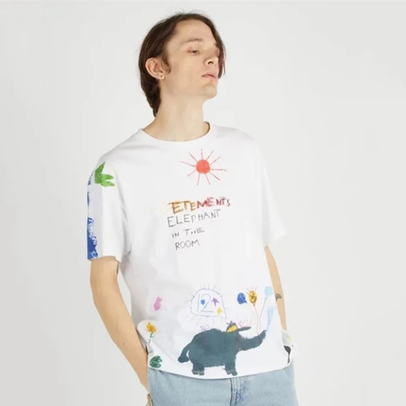 Ins casual graffiti cute white cartoon elephant print men and women couple short sleeve t-shirt summer
Ins casual graffiti cute white cartoon elephant print men and women couple short sleeve t-shirt summer