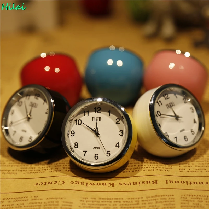 

Retro Fashion Exquisite Mini Table Clock Multicolor Optional Circular Metal Table Clock Needle Desk Clock 4cm