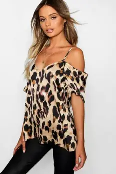 Summer Women Leopard Print Tshirt Sexy Off Shoulder V neck T-Shirt Top Casual Summer Loose T shirt Plus Size 2019
Summer Women Leopard Print Tshirt Sexy Off Shoulder V neck T-Shirt Top Casual Summer Loose T shirt Plus Size 2019