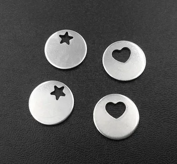 12.5mm Stainless Steel Hollow Circle Stamping Pendants Dog Tags Pendants Engraving Blanks For DIY Customized Gravesd Gifts
12.5mm Stainless Steel Hollow Circle Stamping Pendants Dog Tags Pendants Engraving Blanks For DIY Customized Gravesd Gifts