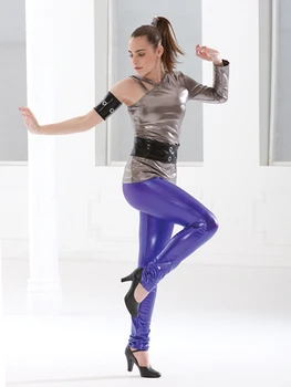 The new foreign trade female modern dance jazz dance clothes costume dress suit European and American design
The new foreign trade female modern dance jazz dance clothes costume dress suit European and American design